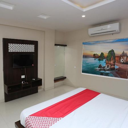 Oyo Flagship 43897 Redstone Otel Gwalior Dış mekan fotoğraf