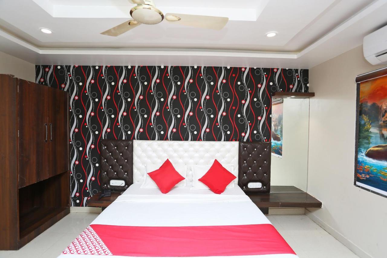 Oyo Flagship 43897 Redstone Otel Gwalior Dış mekan fotoğraf