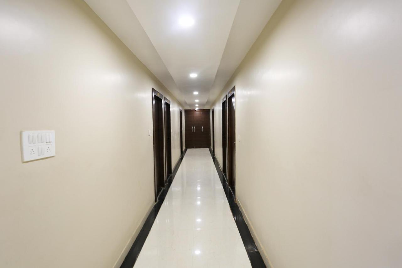 Oyo Flagship 43897 Redstone Otel Gwalior Dış mekan fotoğraf